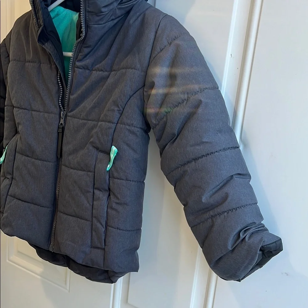 All in Motion Kids Charcoal and Teal Puffer Jacket